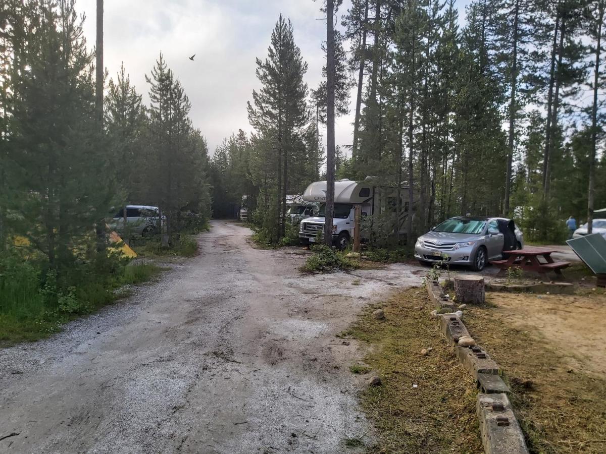 Blue River Cabins & Campgrounds Eksteriør bilde