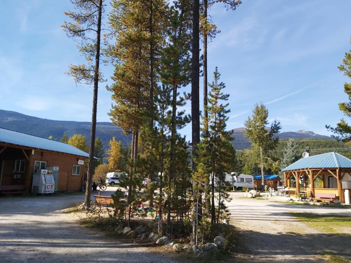 Blue River Cabins & Campgrounds Eksteriør bilde