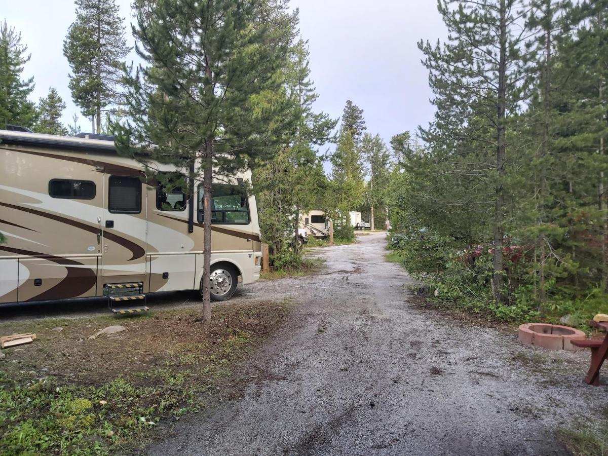Blue River Cabins & Campgrounds Eksteriør bilde